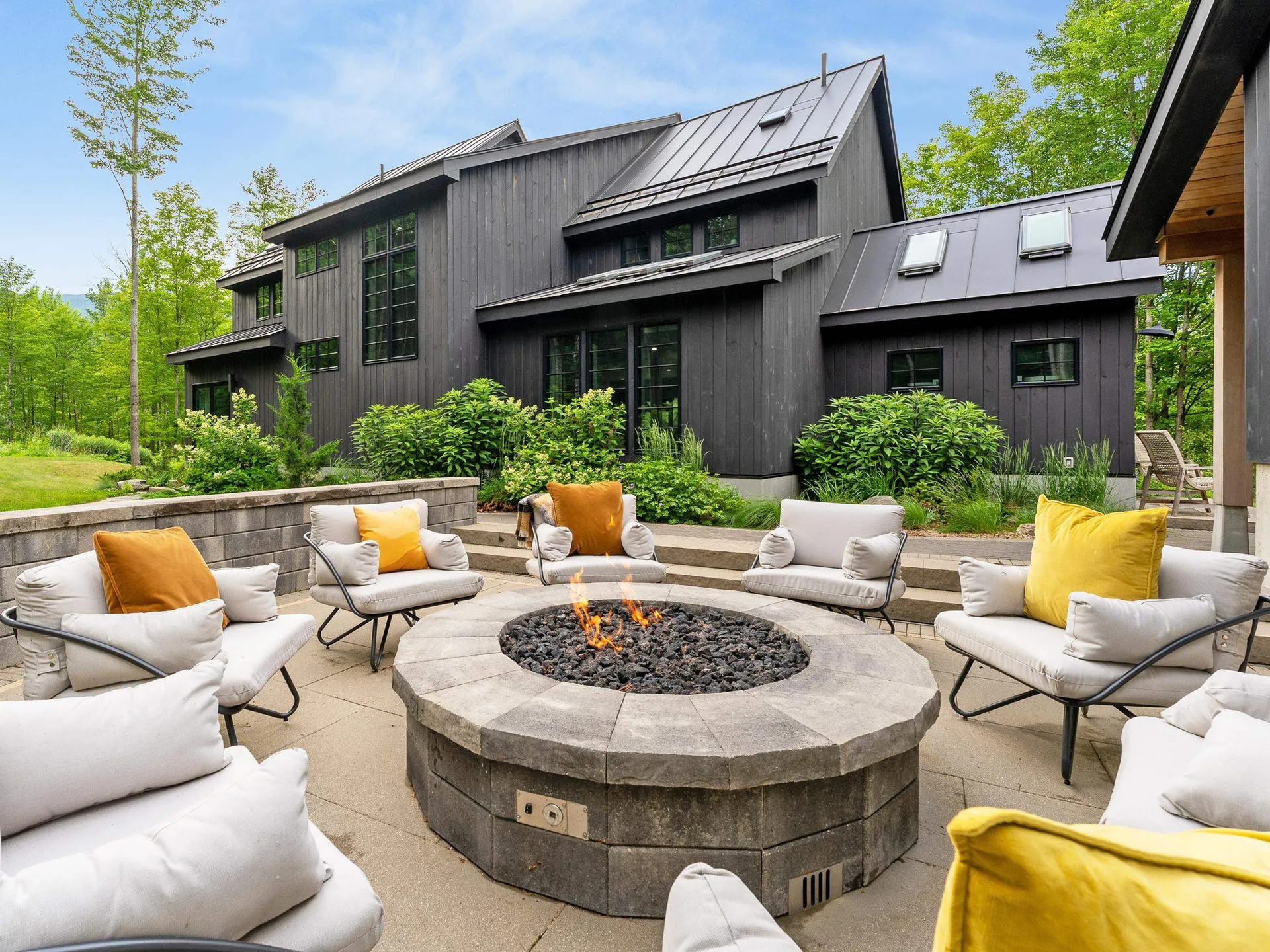 89 Caspar Drive Warren VT 05674