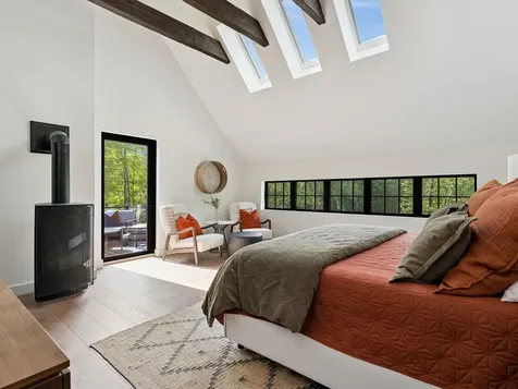 89 Caspar Drive Warren VT 05674