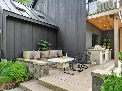 89 Caspar Drive Warren VT 05674