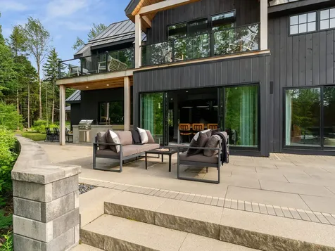 89 Caspar Drive Warren VT 05674