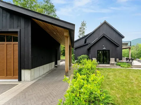 89 Caspar Drive Warren VT 05674