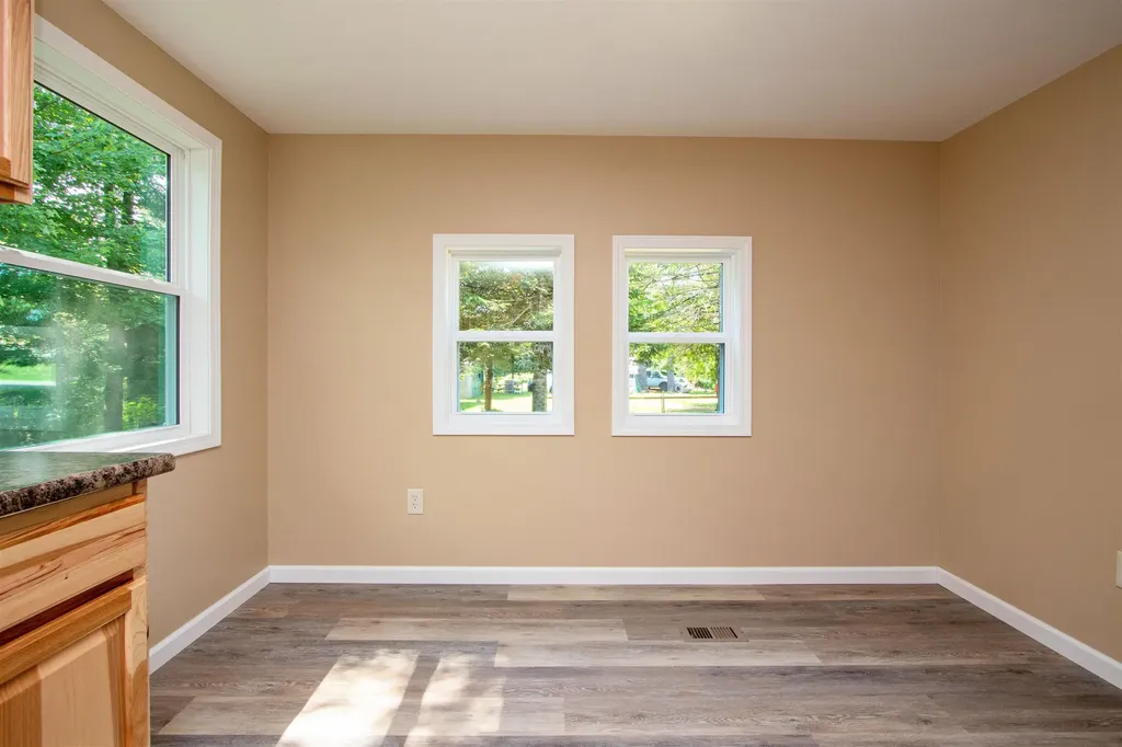 98 Rod Key Street Lyndon VT 05851