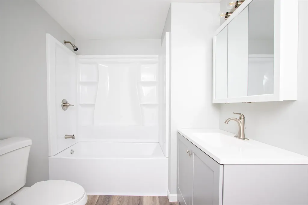 98 Rod Key Street Lyndon VT 05851