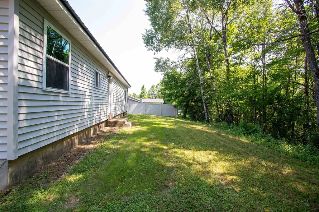 98 Rod Key Street Lyndon VT 05851