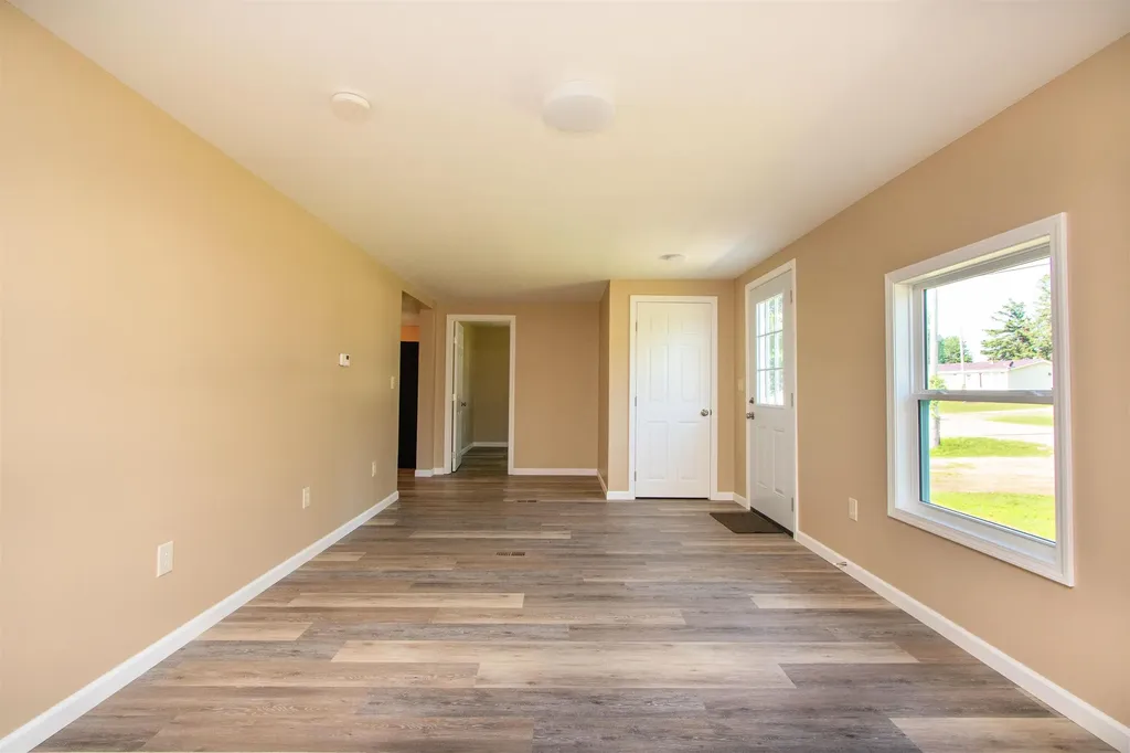 98 Rod Key Street Lyndon VT 05851