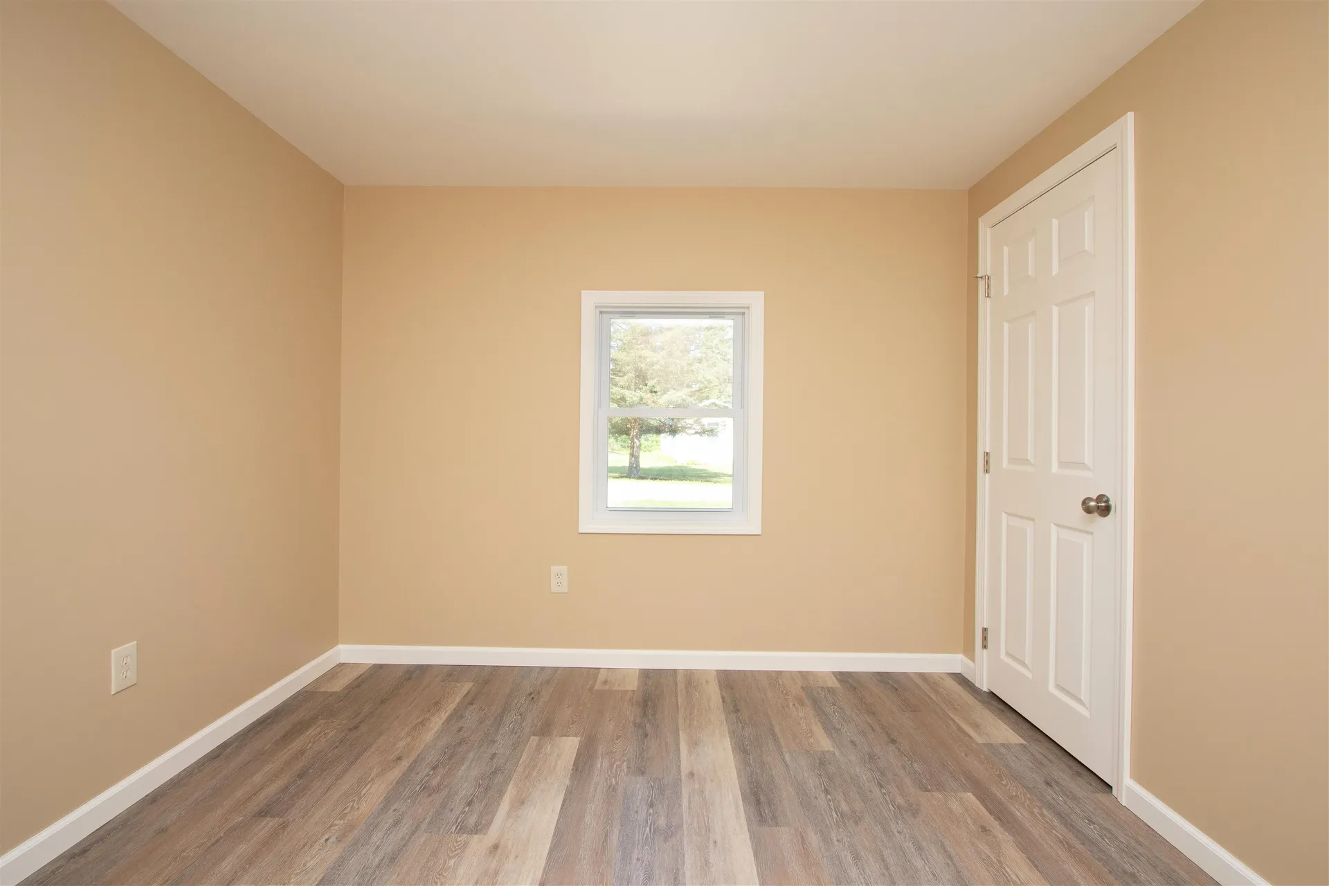 98 Rod Key Street Lyndon VT 05851