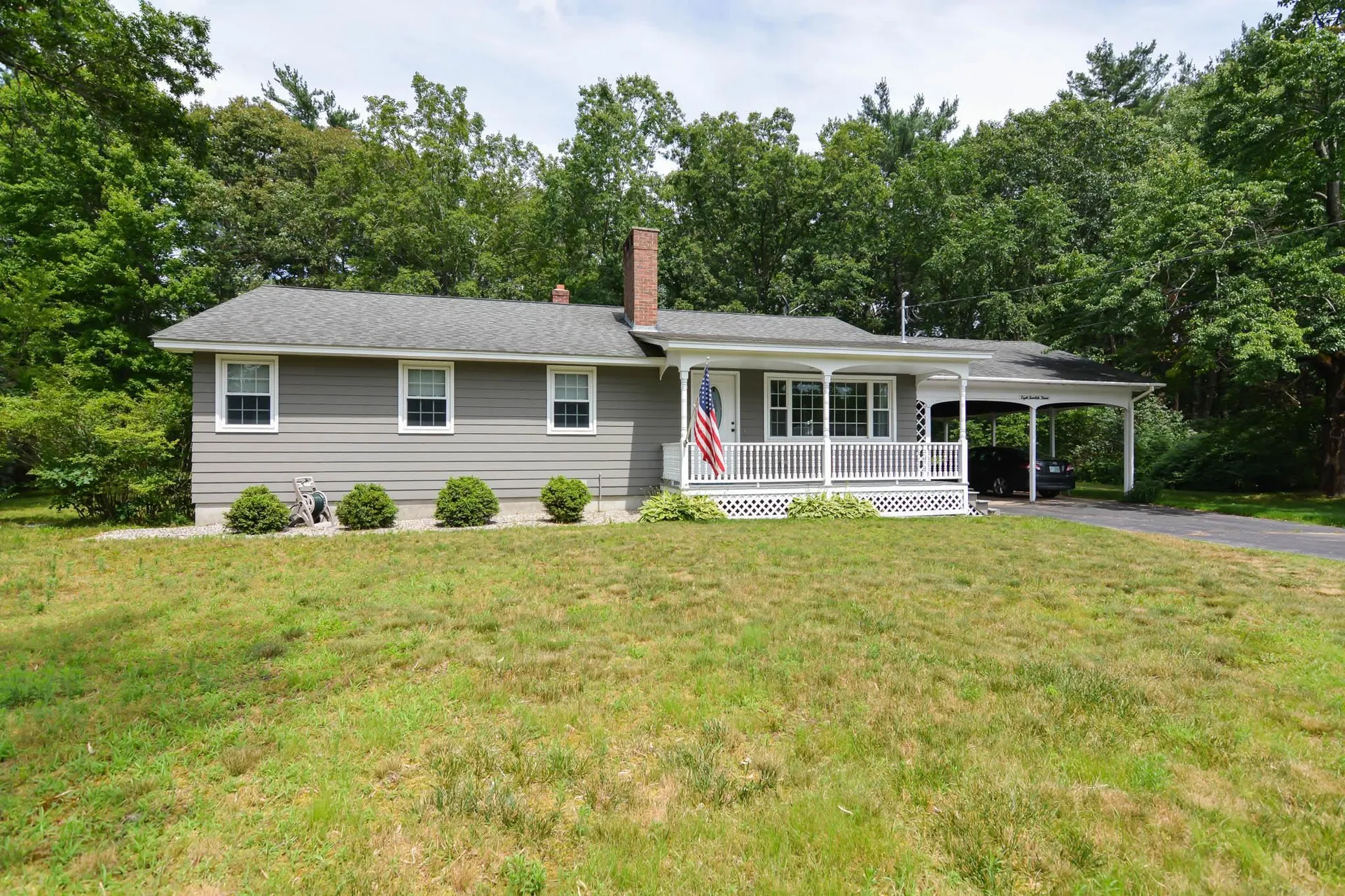 8 Sundale Drive Merrimack NH 03054
