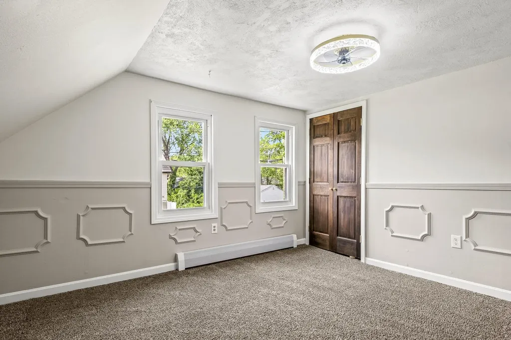 40 South Avenue Derry NH 03445