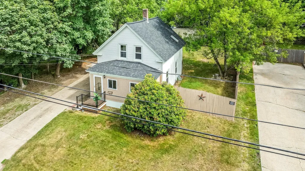 40 South Avenue Derry NH 03445