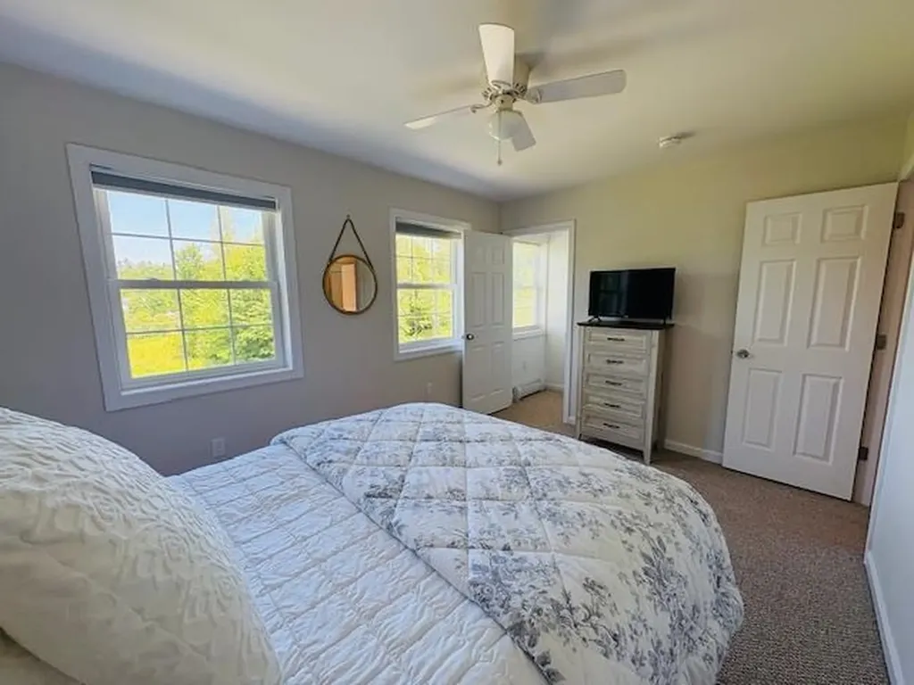 69 Greystone Drive Cambridge VT 05464