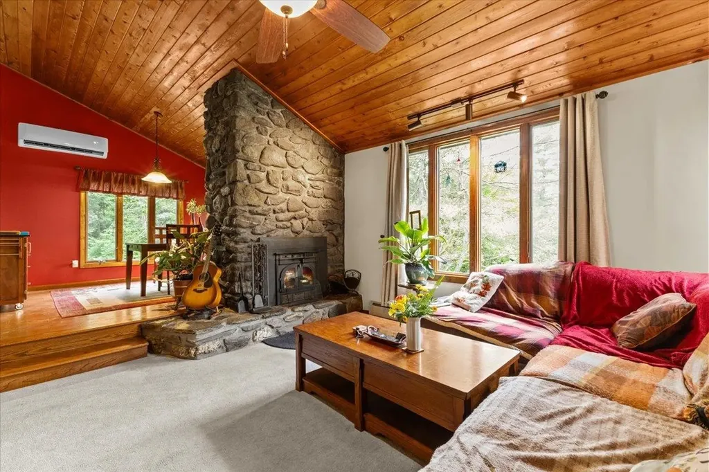 4 Forest Lane Westford VT 05494