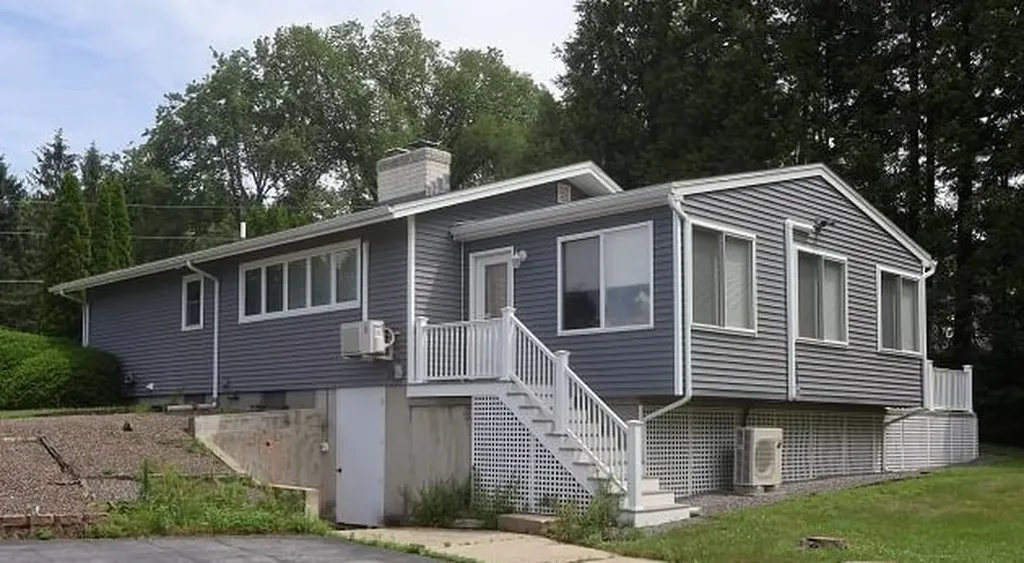 7 Donald Avenue Pembroke NH 03275