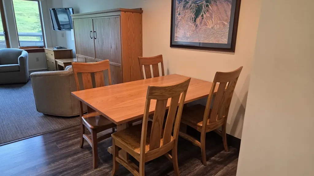 90 Loon Mountain Road Lincoln NH 03251