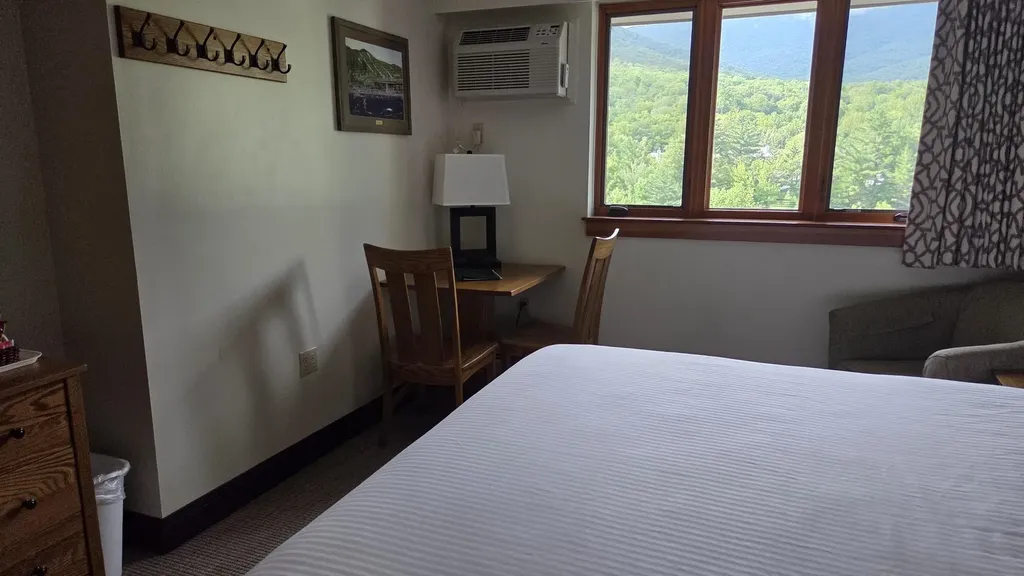 90 Loon Mountain Road Lincoln NH 03251