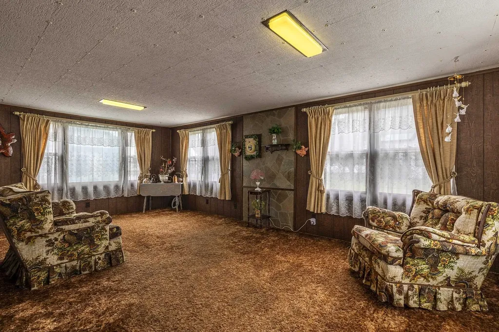 842 Main Street Cavendish VT 05153