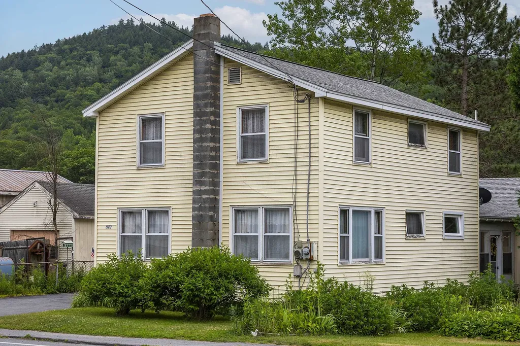 842 Main Street Cavendish VT 05153