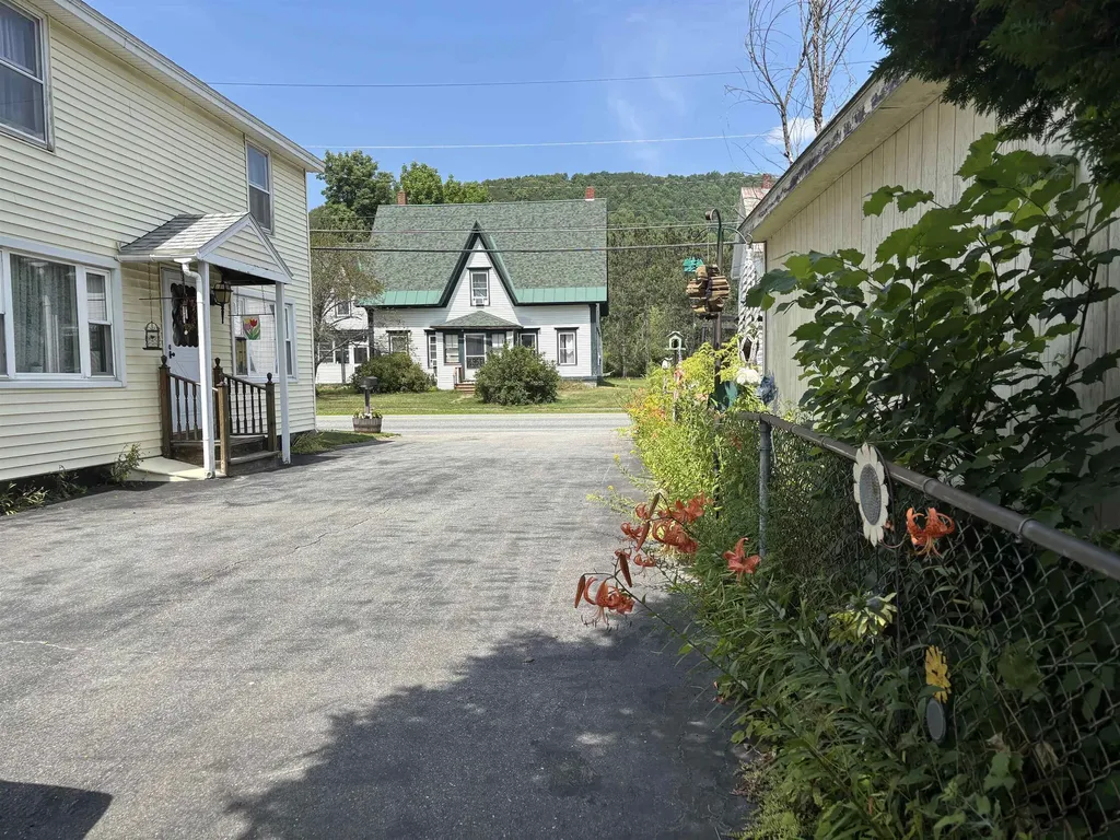 842 Main Street Cavendish VT 05153