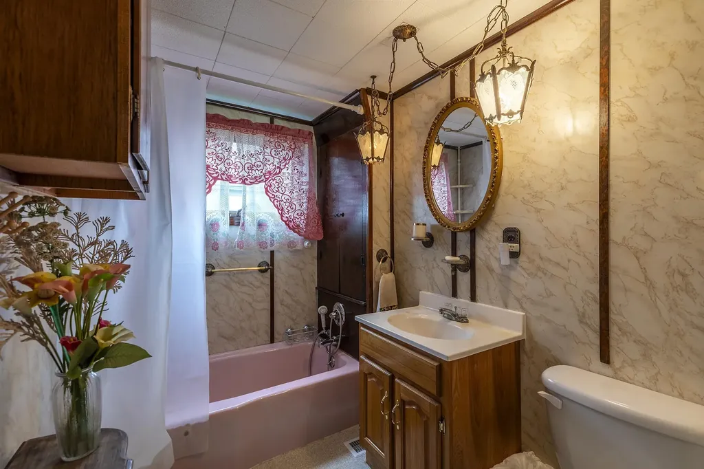 842 Main Street Cavendish VT 05153