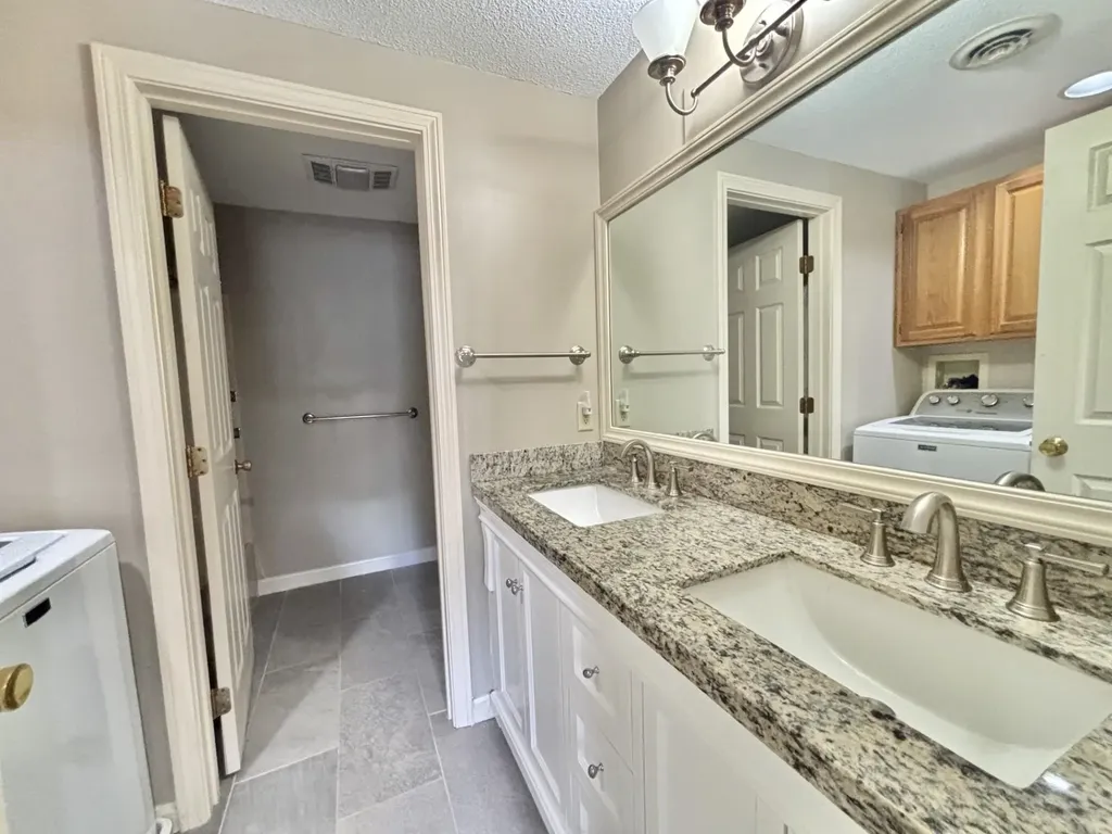 7 Skyview Circle Keene NH 03431
