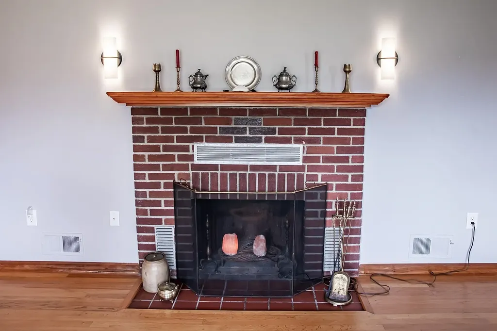 115 Dodds Court Burlington VT 05408