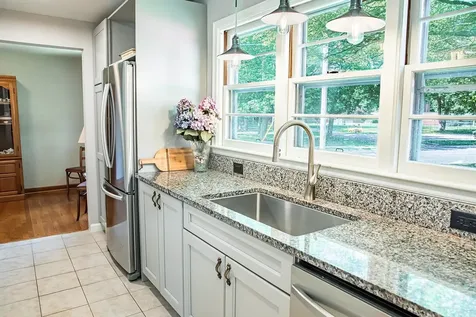 115 Dodds Court Burlington VT 05408