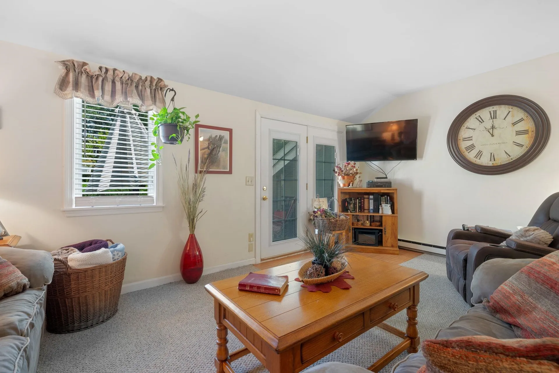 75 Stark Street Laconia NH 03246