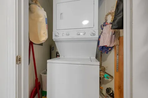 75 Stark Street Laconia NH 03246