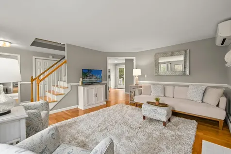 7 Primrose Lane Salem NH 03079