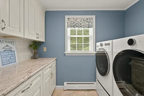 7 Primrose Lane Salem NH 03079