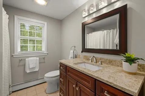 7 Primrose Lane Salem NH 03079
