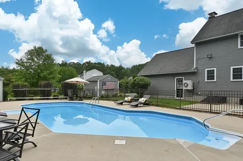 7 Primrose Lane Salem NH 03079