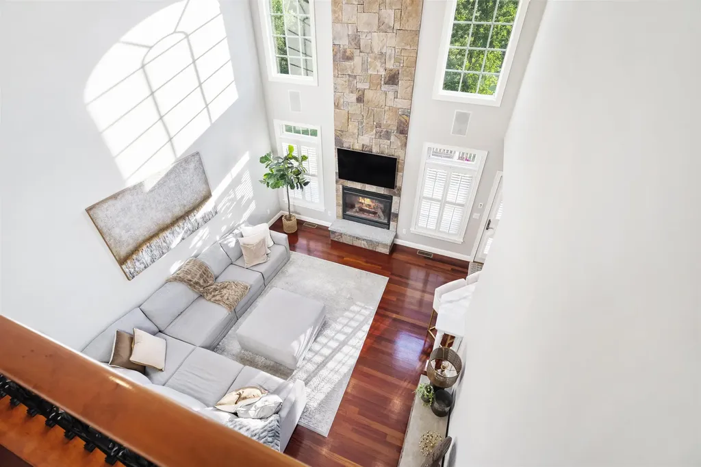 39 Ticklefancy Lane Salem NH 03079