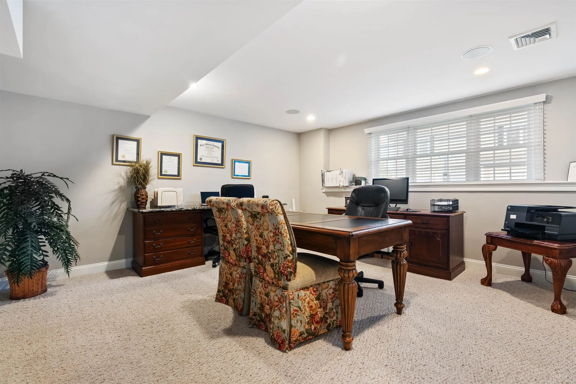 39 Ticklefancy Lane Salem NH 03079