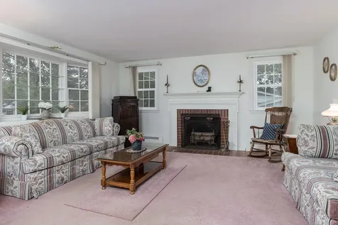 13 Anthony Drive Laconia NH 03246