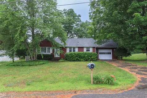 13 Anthony Drive Laconia NH 03246