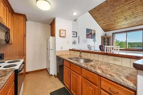 1 Barbers Pole Road Tuftonboro NH 03816