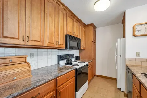 1 Barbers Pole Road Tuftonboro NH 03816