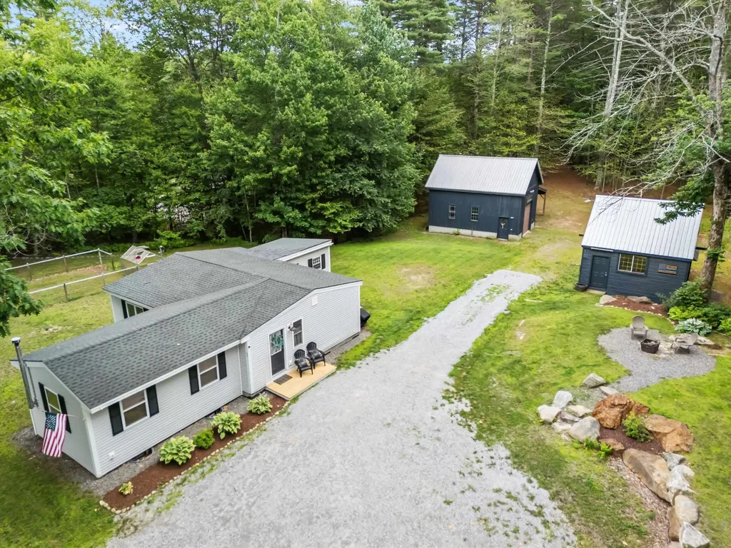418 Flaghole Road Salisbury NH 03268