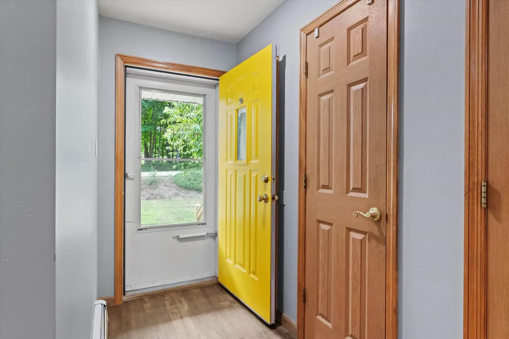 31 Winant Road Pittsfield NH 03263