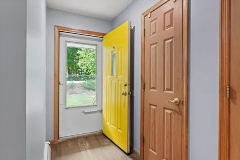 31 Winant Road Pittsfield NH 03263