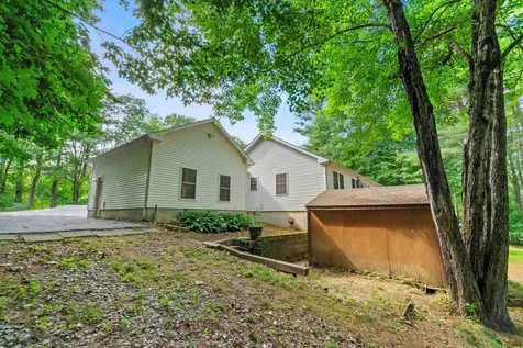 31 Winant Road Pittsfield NH 03263