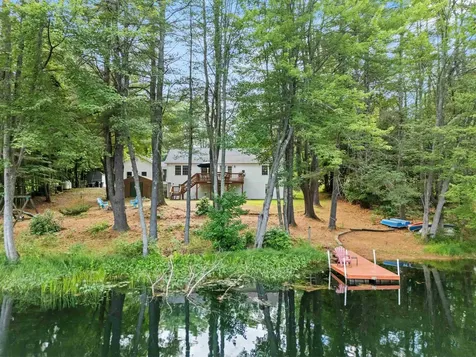 31 Winant Road Pittsfield NH 03263