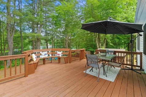 31 Winant Road Pittsfield NH 03263