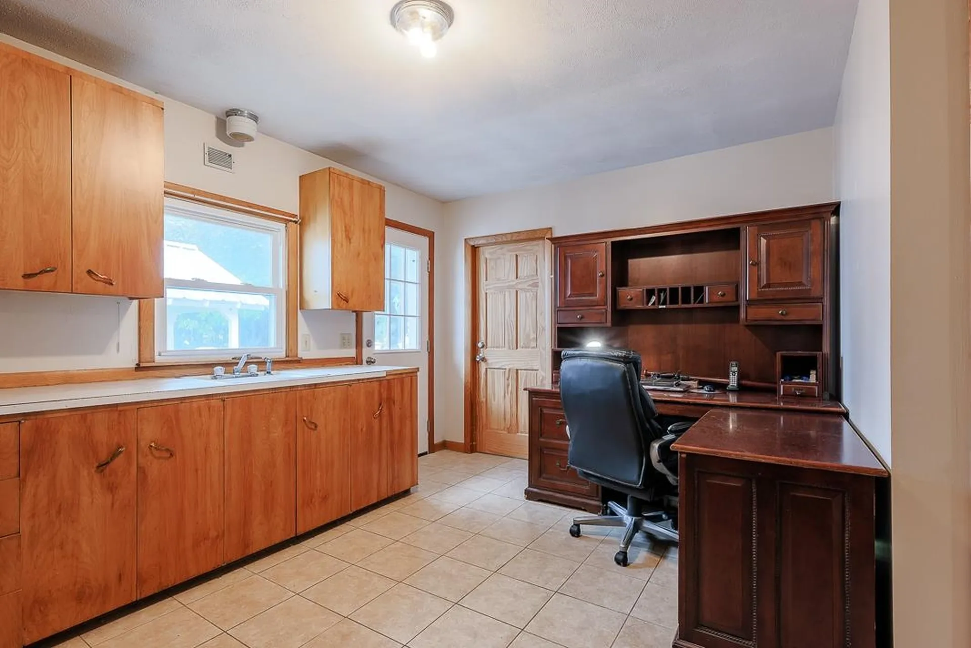 185 Cushing Avenue Manchester NH 03109