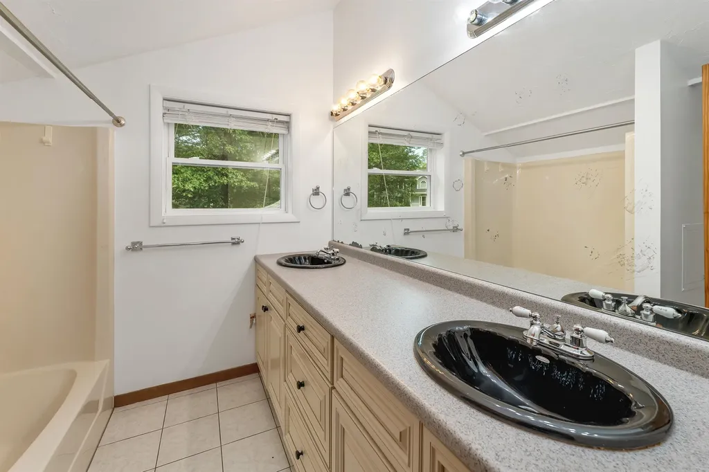 3 Valley Drive Gilford NH 03249