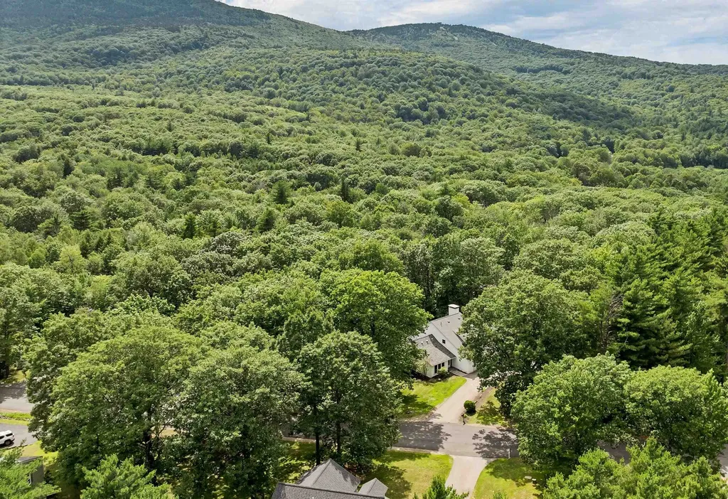 3 Valley Drive Gilford NH 03249