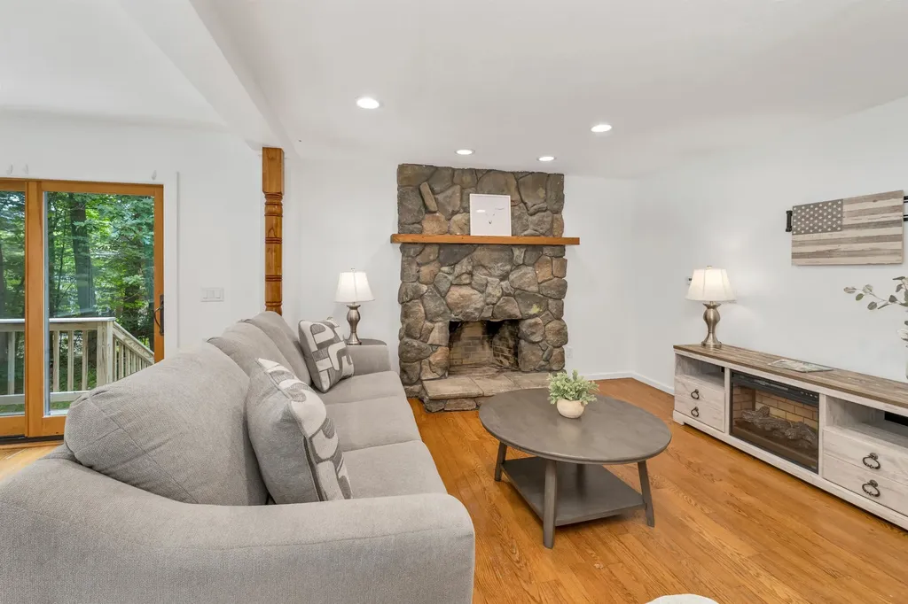 3 Valley Drive Gilford NH 03249