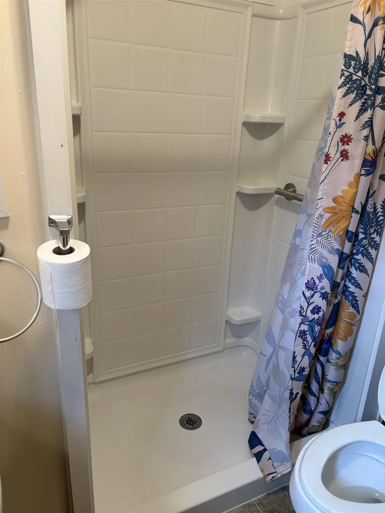 15 Quinn Street Tilton NH 03276