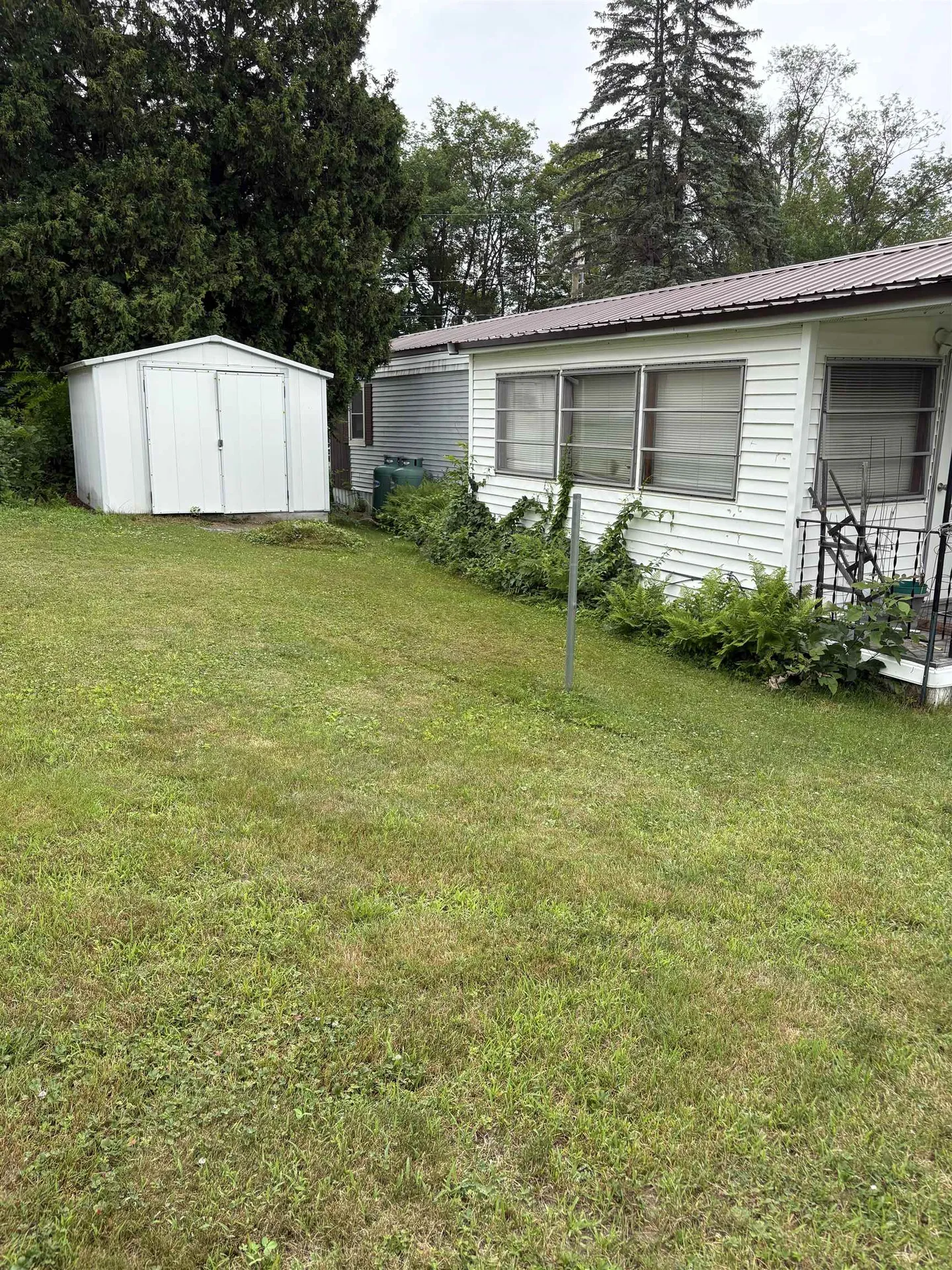 15 Quinn Street Tilton NH 03276