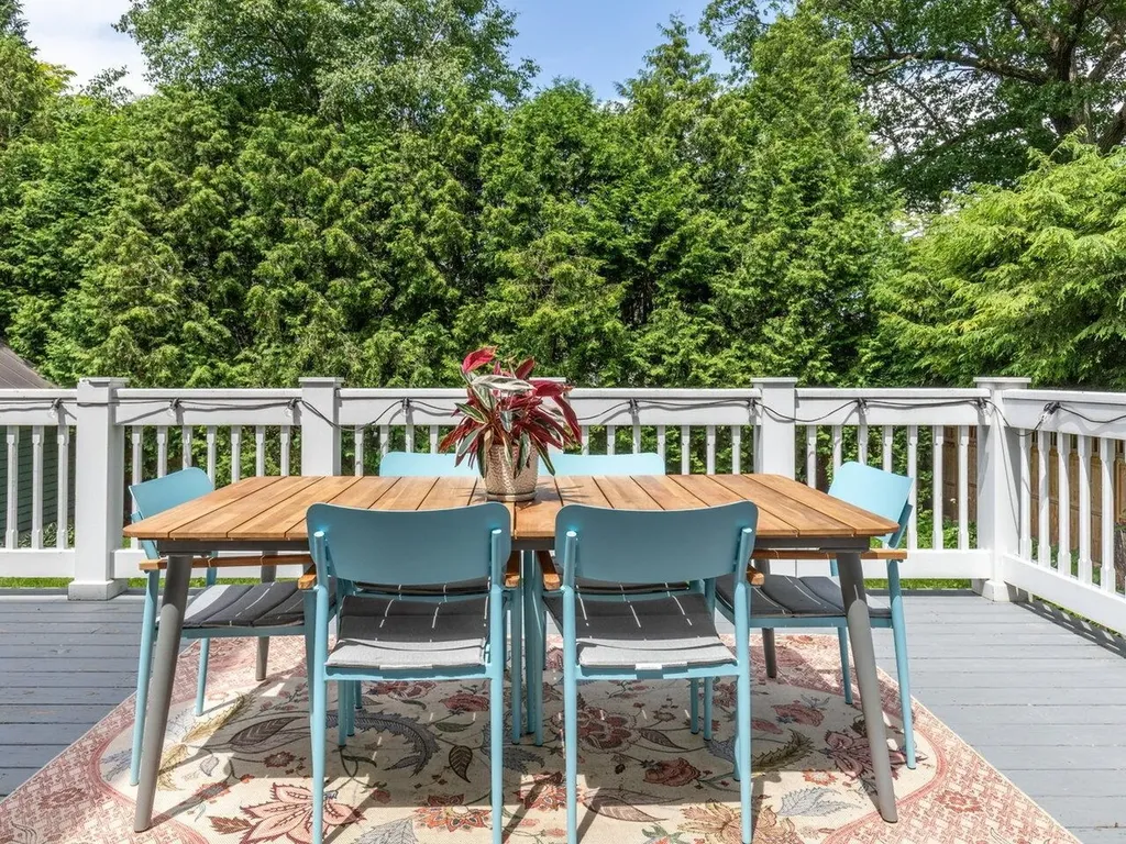 48 Henderson Terrace Burlington VT 05401